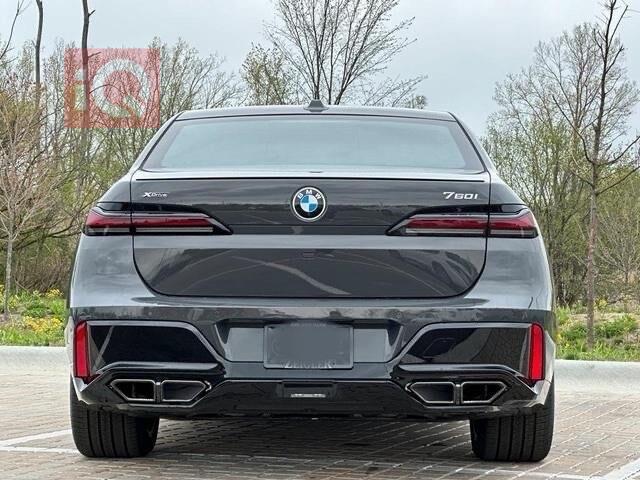 بي ام دبليو الفئة 7